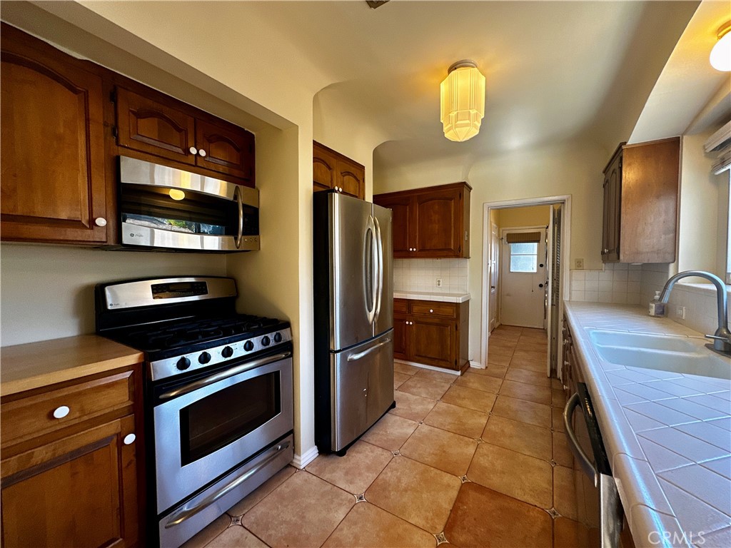 MLS #SR25277027 image #7