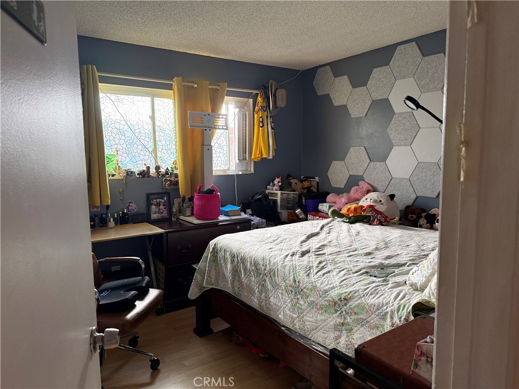 MLS #SR25277037 image #9