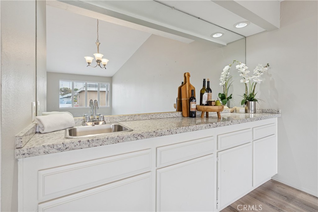 MLS #SR25277056 image #10