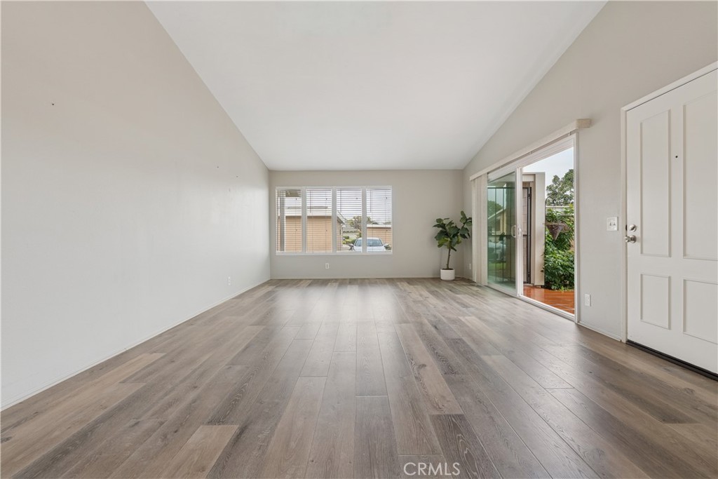 MLS #SR25277056 image #12