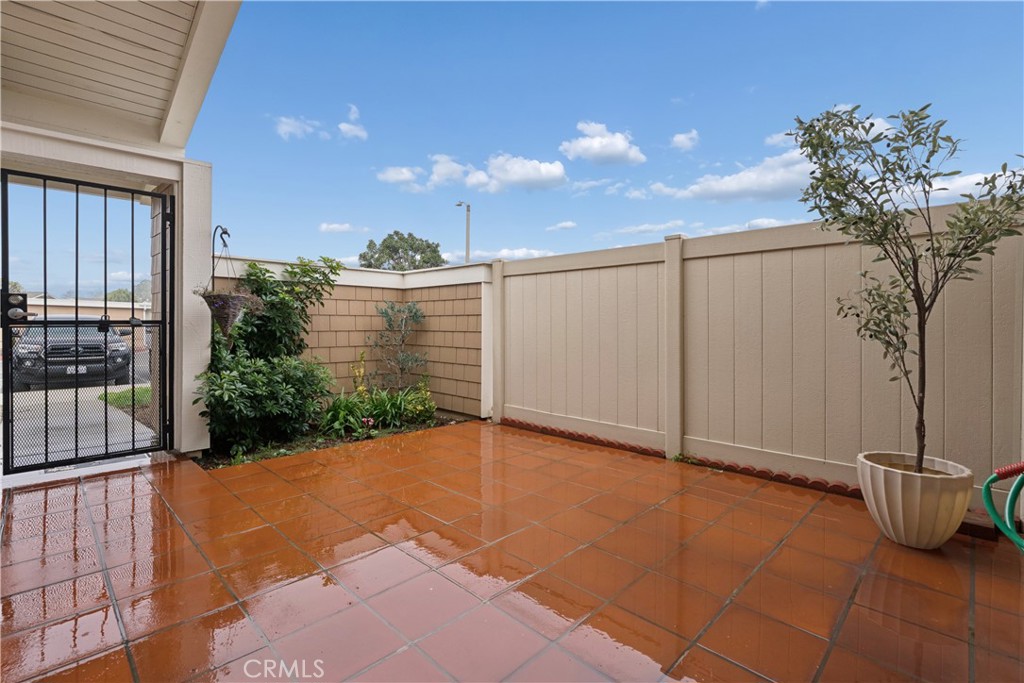 MLS #SR25277056 image #5