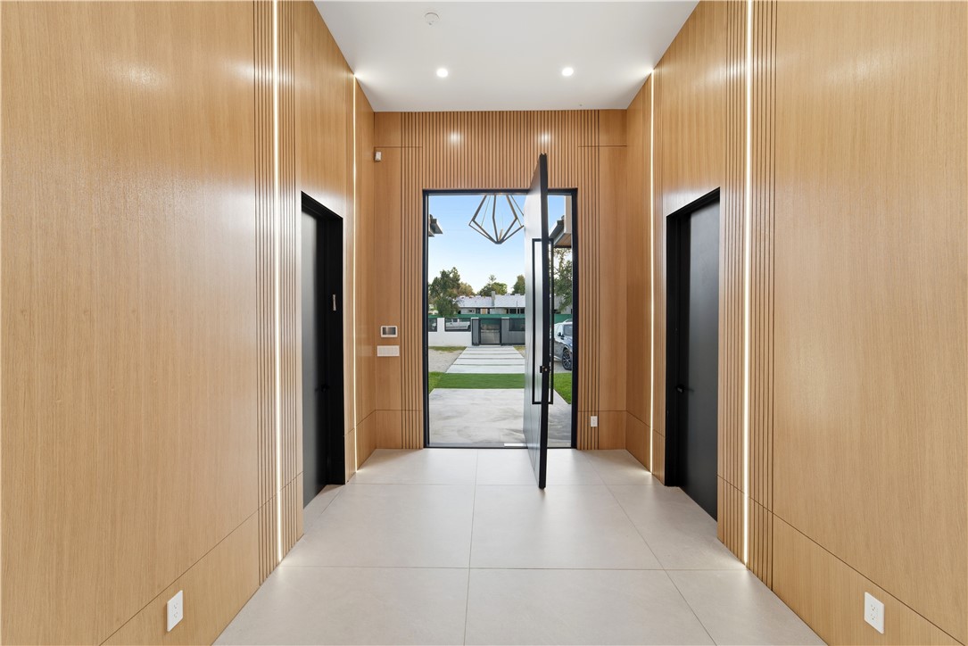 MLS #SR25277101 image #3