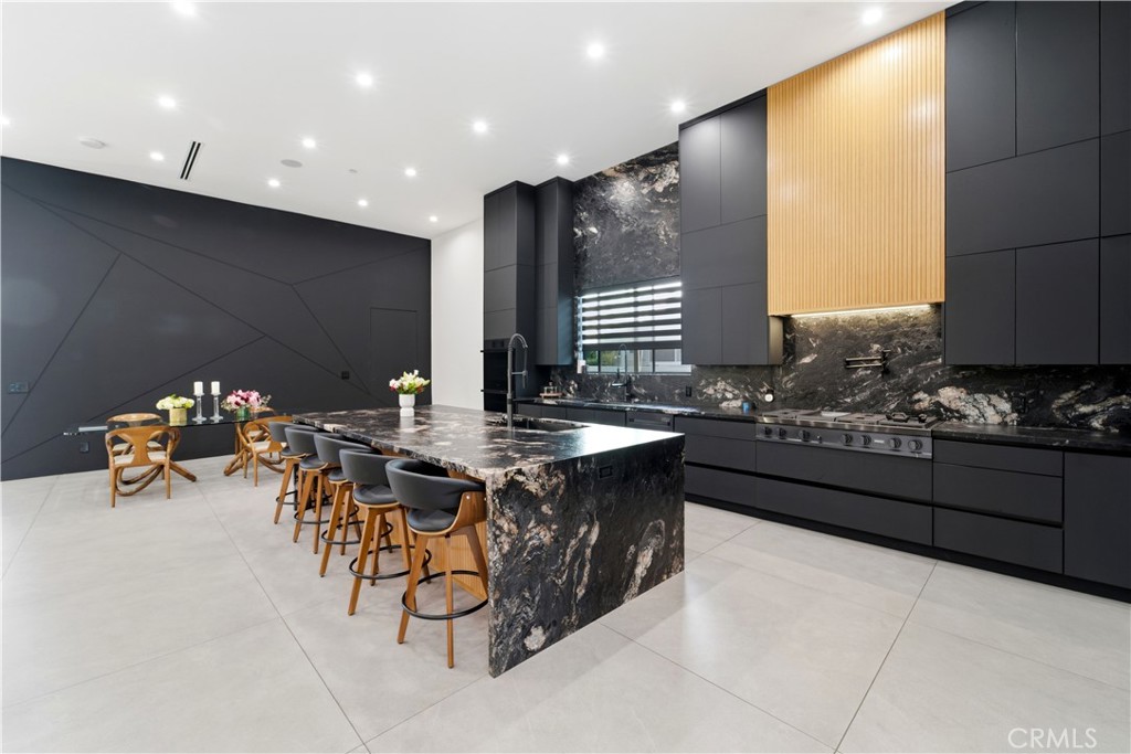 MLS #SR25277101 image #5