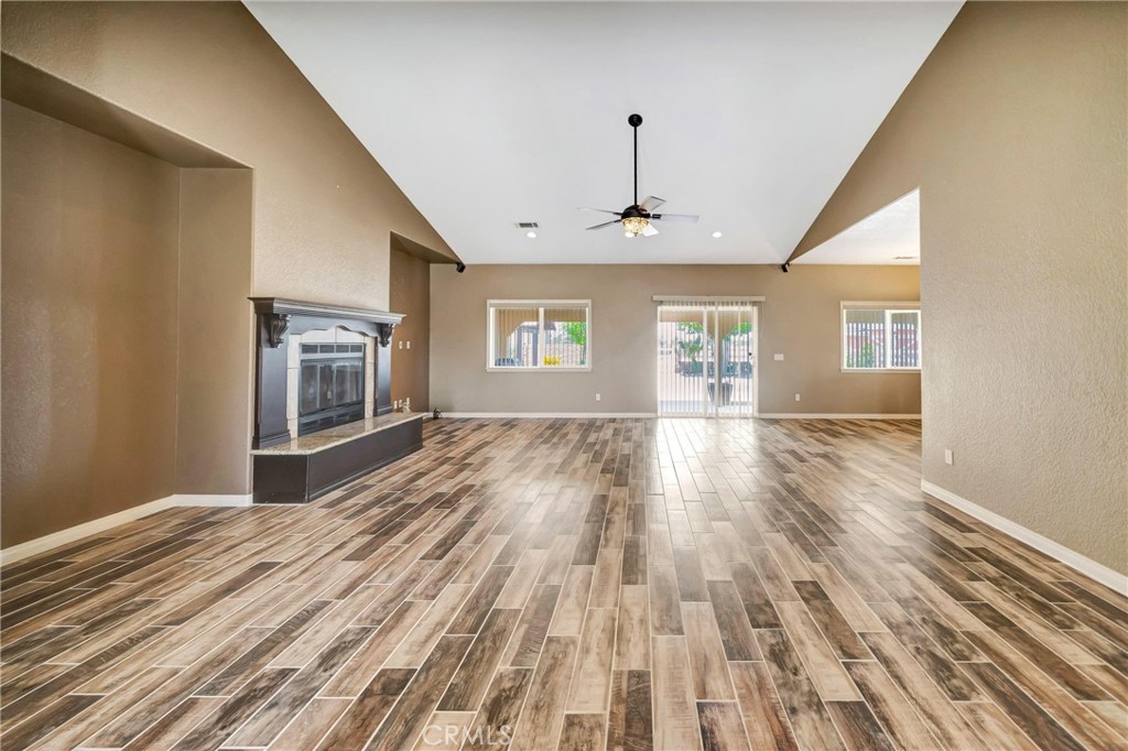 MLS #SR25277168 image #10