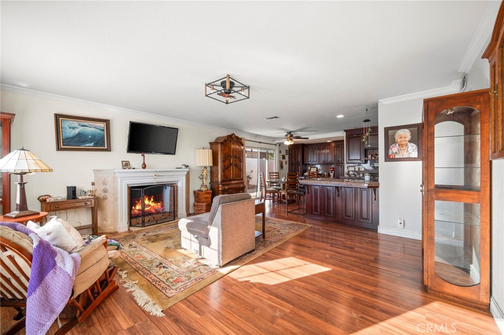 MLS #SR25277399 image #2