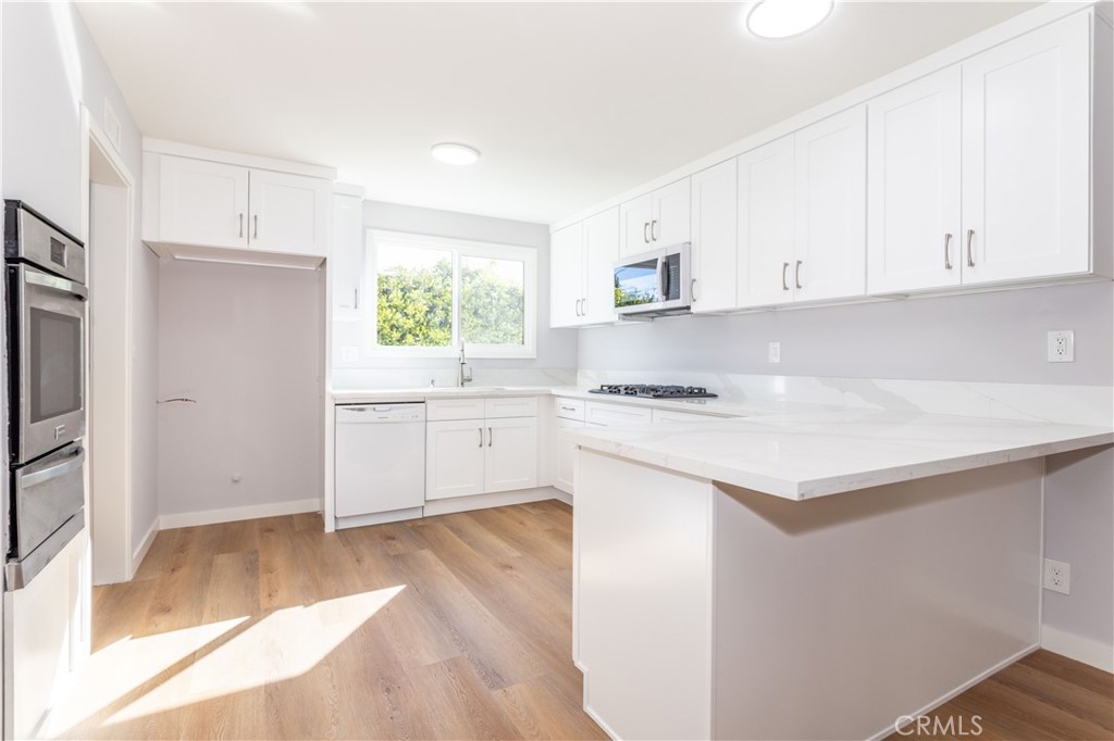 MLS #SR25277418 image #8