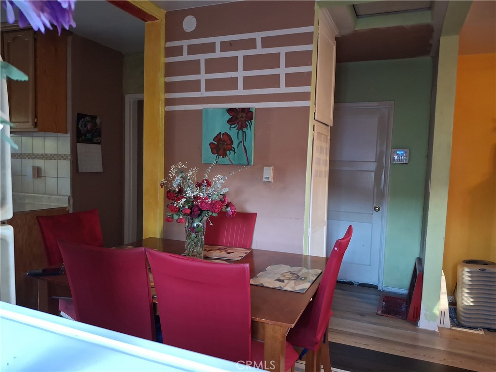 MLS #SR25277433 image #9