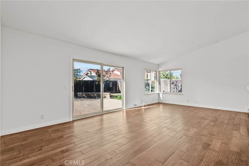 MLS #SR25277463 image #11