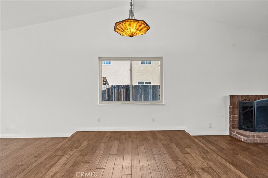 MLS #SR25277463 image #8