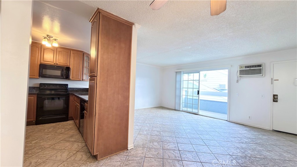 MLS #SR25277506 image #12