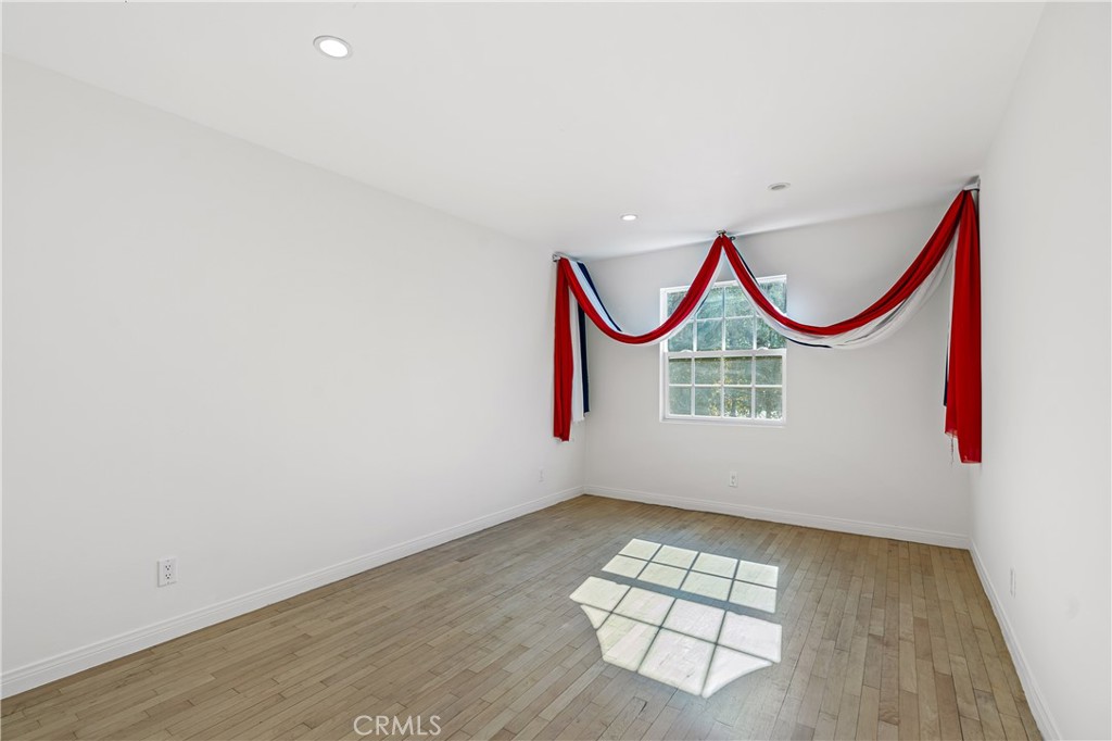 MLS #SR25277597 image #10