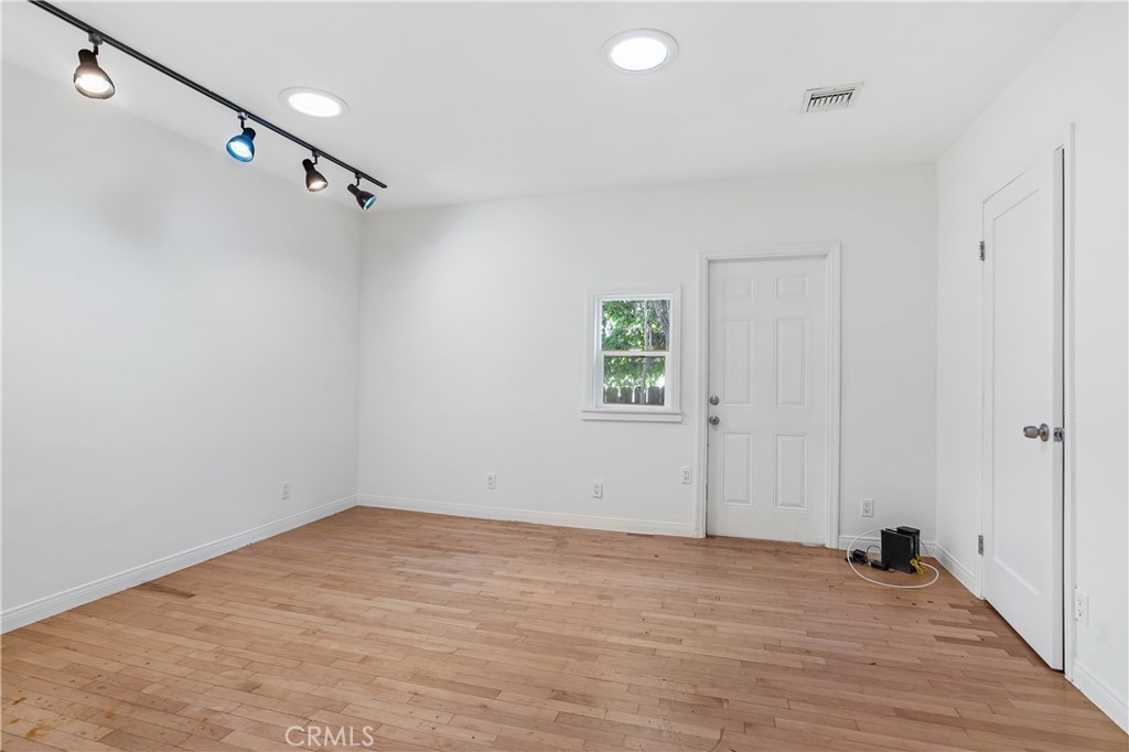 MLS #SR25277597 image #7