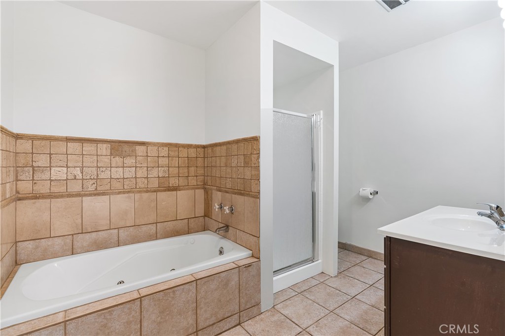 MLS #SR25277597 image #8