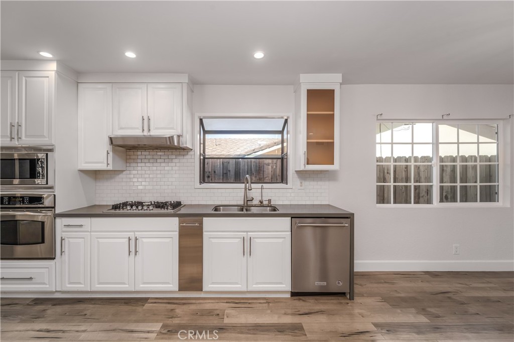 MLS #SR25277705 image #2