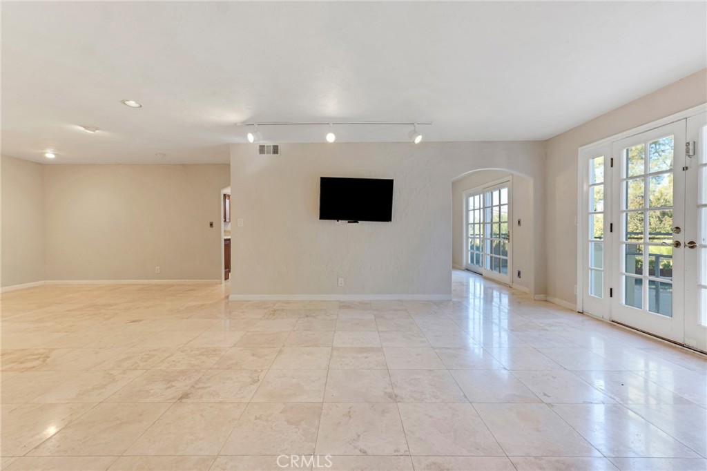 MLS #SR25277763 image #8