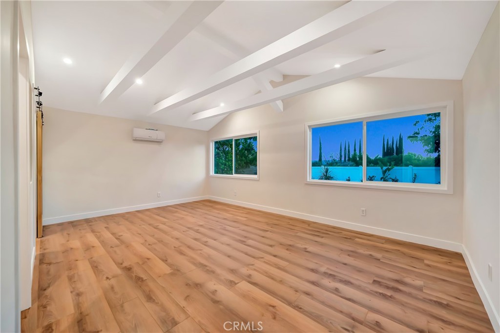 MLS #SR25277772 image #8