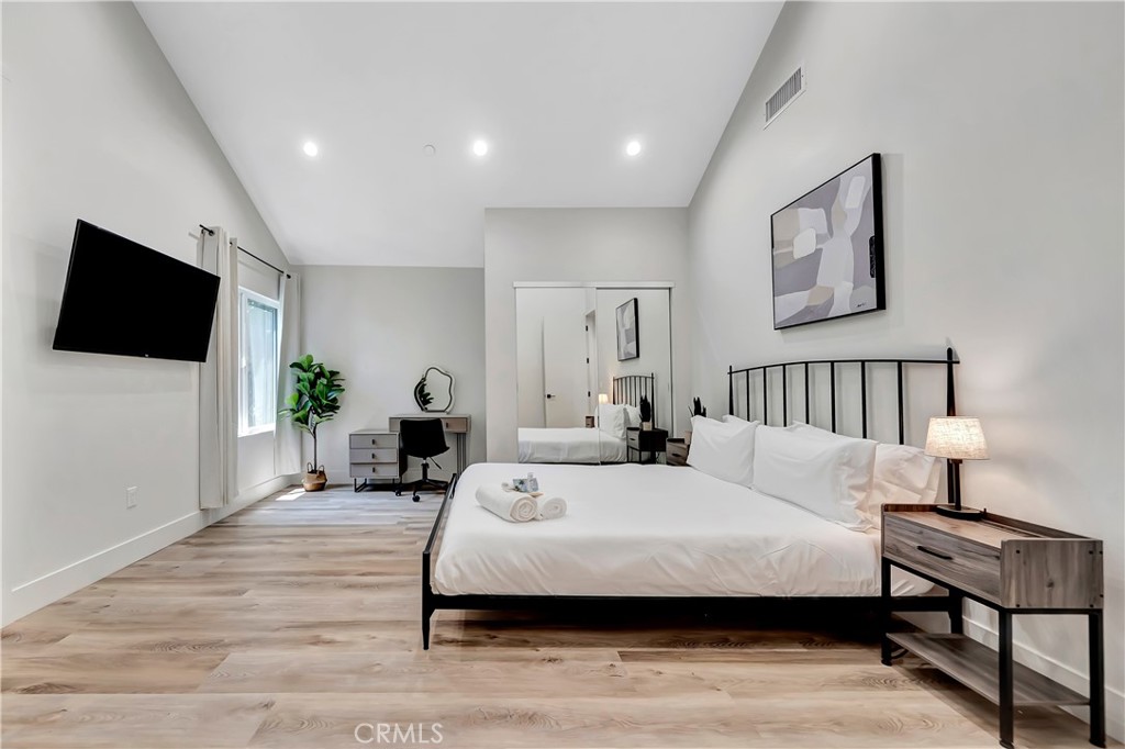 MLS #SR25277811 image #18