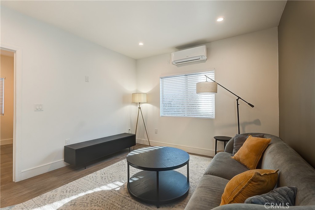 MLS #SR25277859 image #13