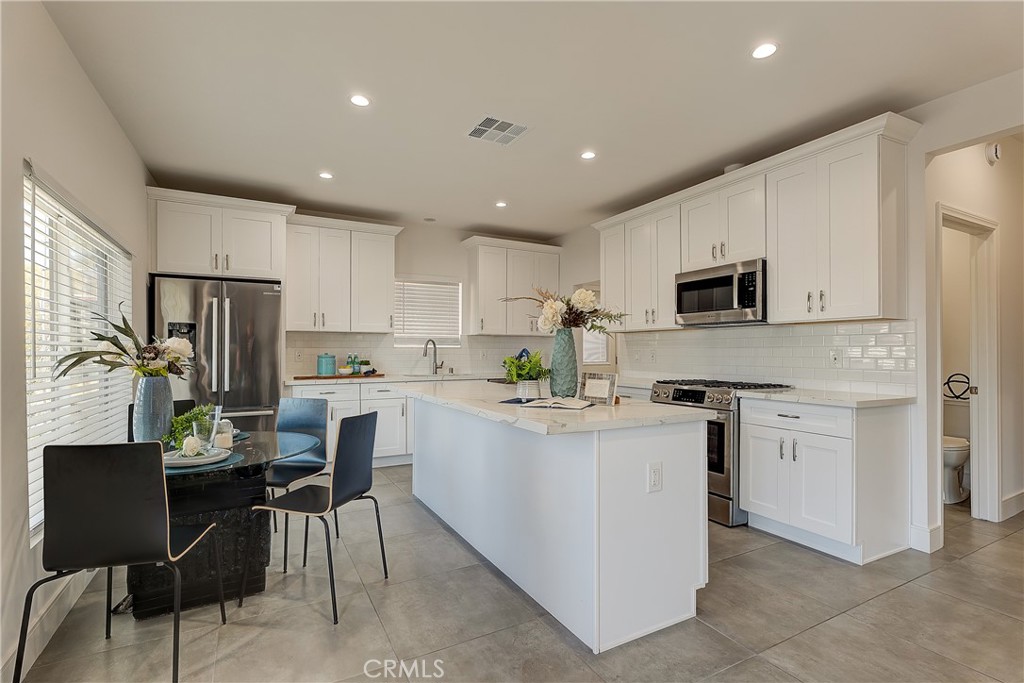 MLS #SR25277859 image #6