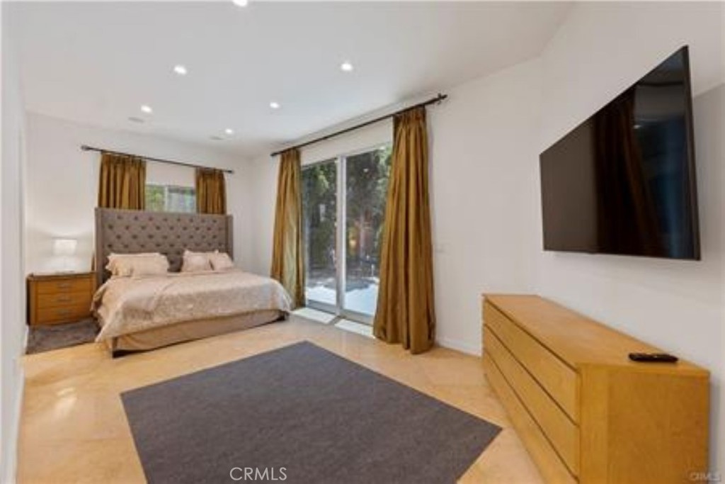 MLS #SR25278087 image #2