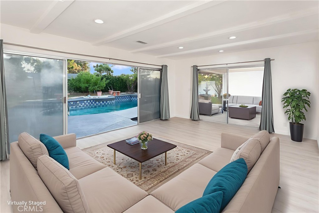 MLS #SR25278136 image #7