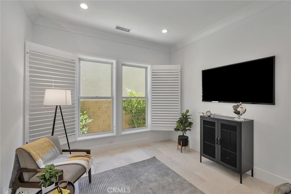 MLS #SR25278176 image #18