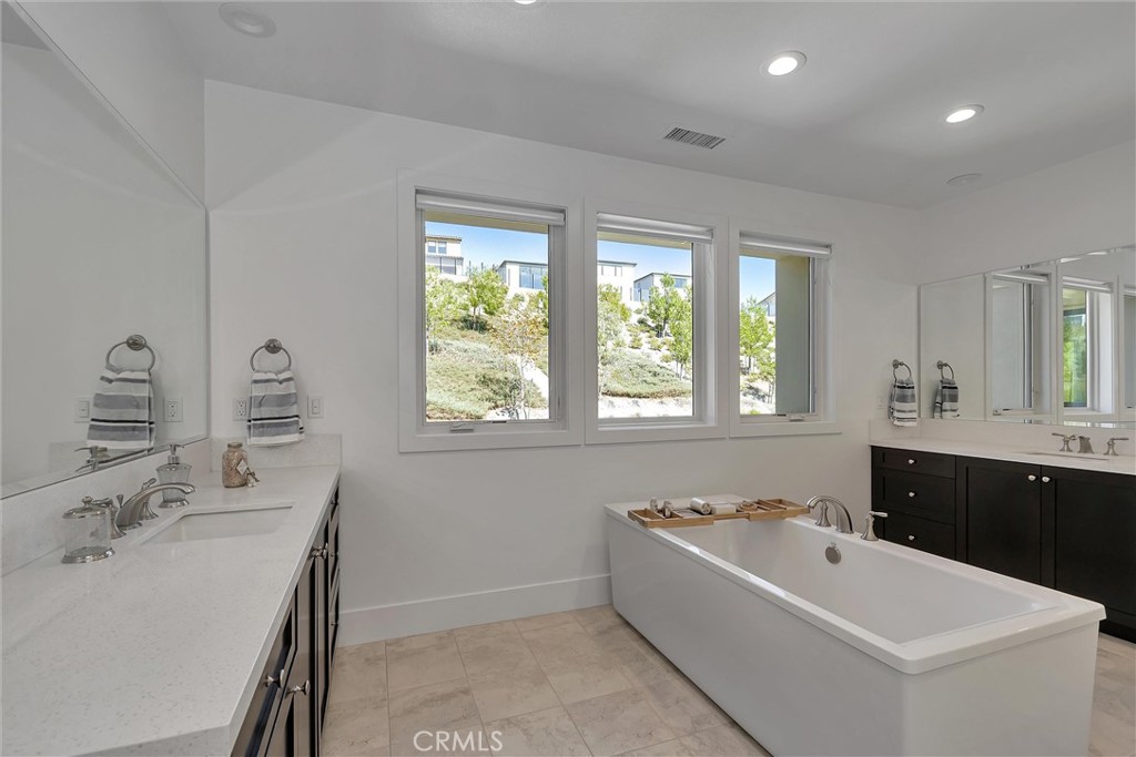 MLS #SR25278176 image #44