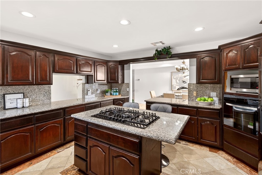 MLS #SR25278297 image #17