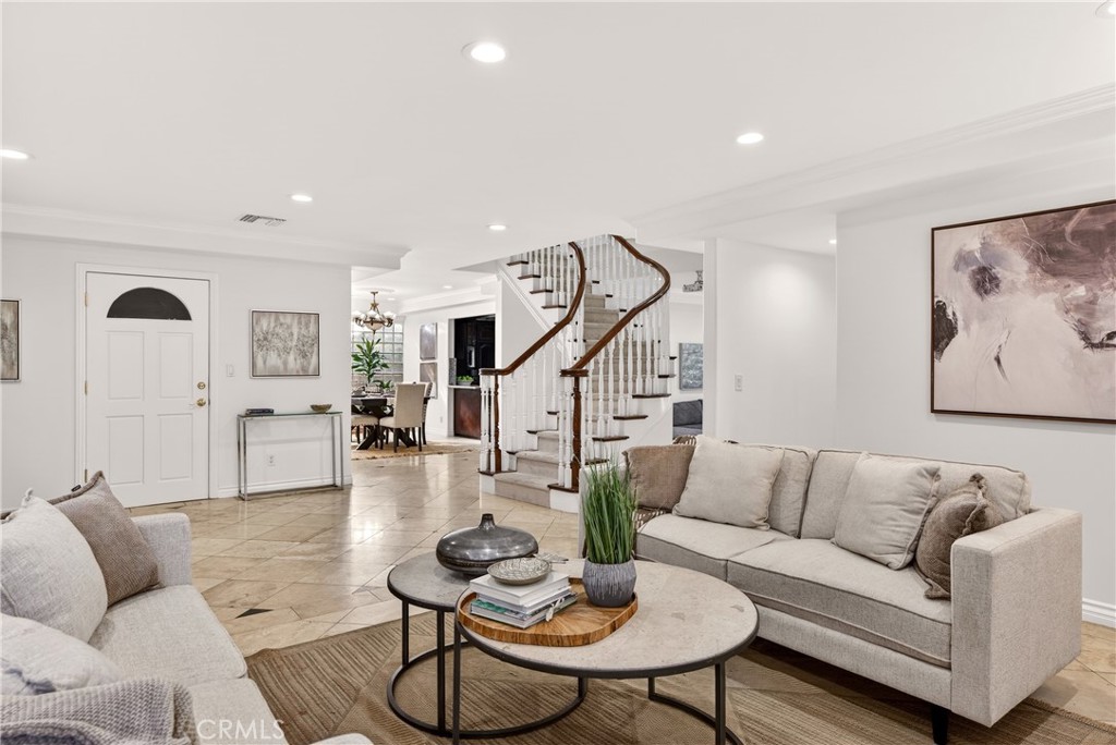 MLS #SR25278297 image #7