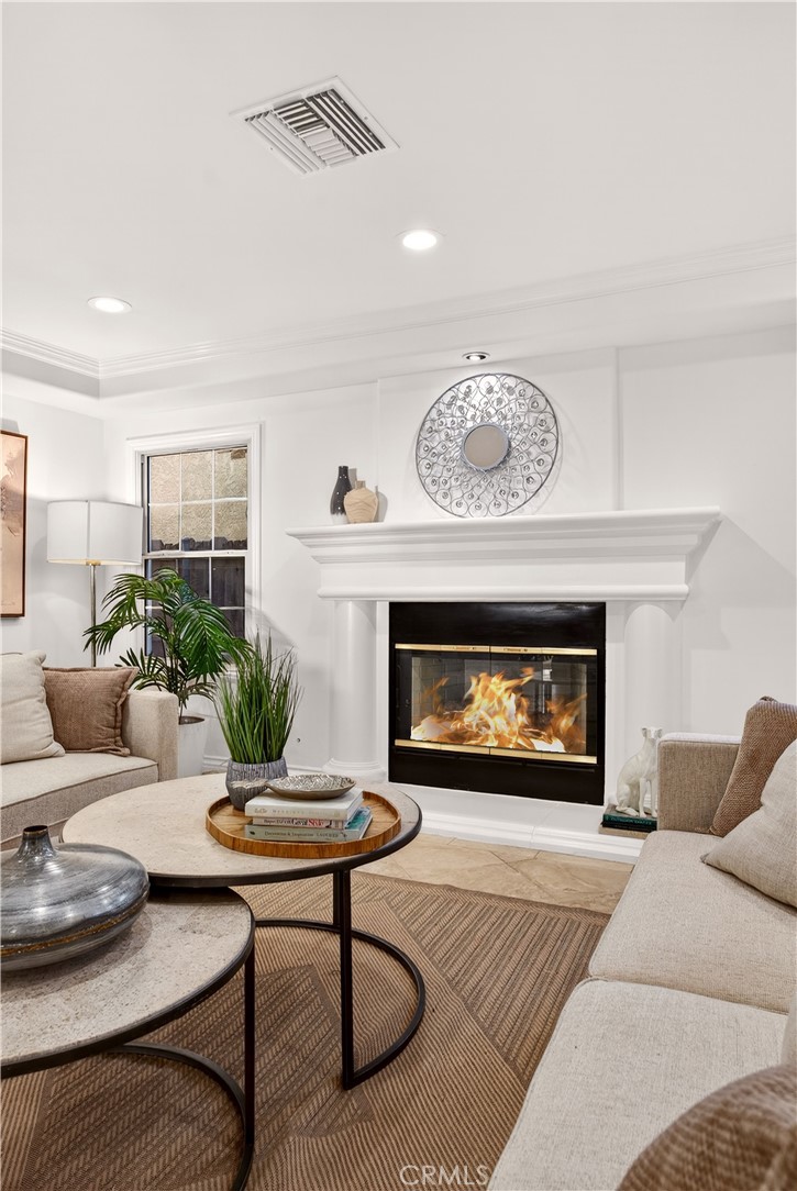 MLS #SR25278297 image #8