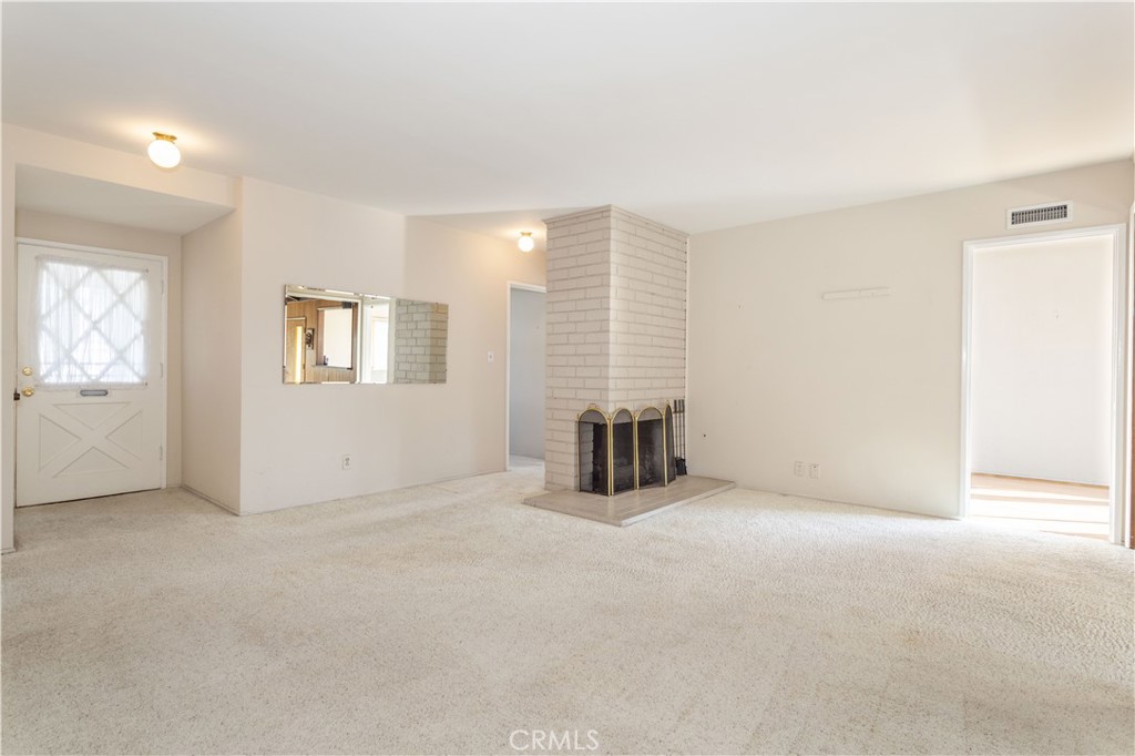 MLS #SR25278307 image #3