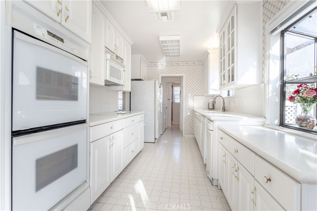 MLS #SR25278307 image #6