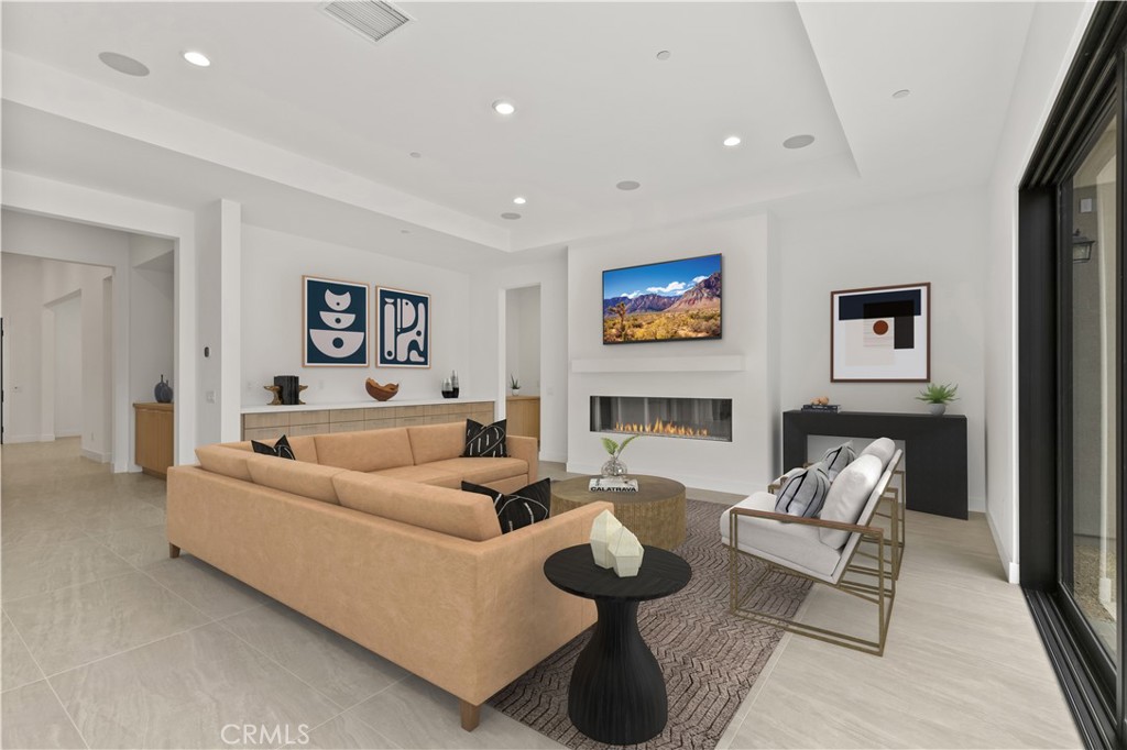 MLS #SR25278333 image #1