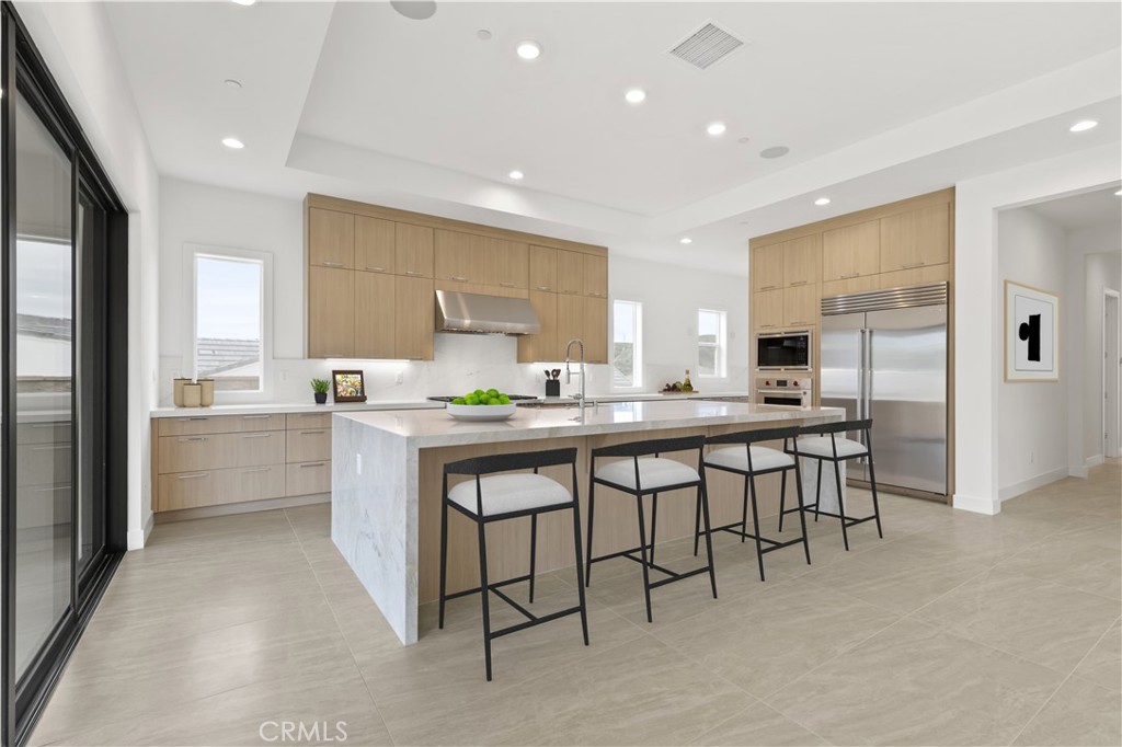 MLS #SR25278333 image #2