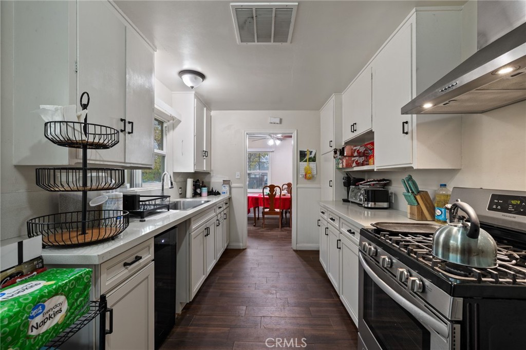 MLS #SR25278351 image #16