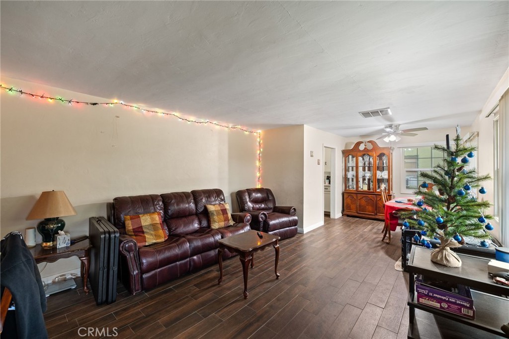 MLS #SR25278351 image #4