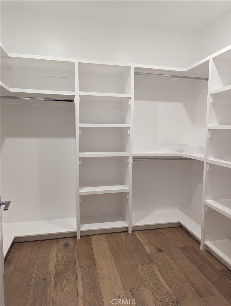 MLS #SR25278363 image #9