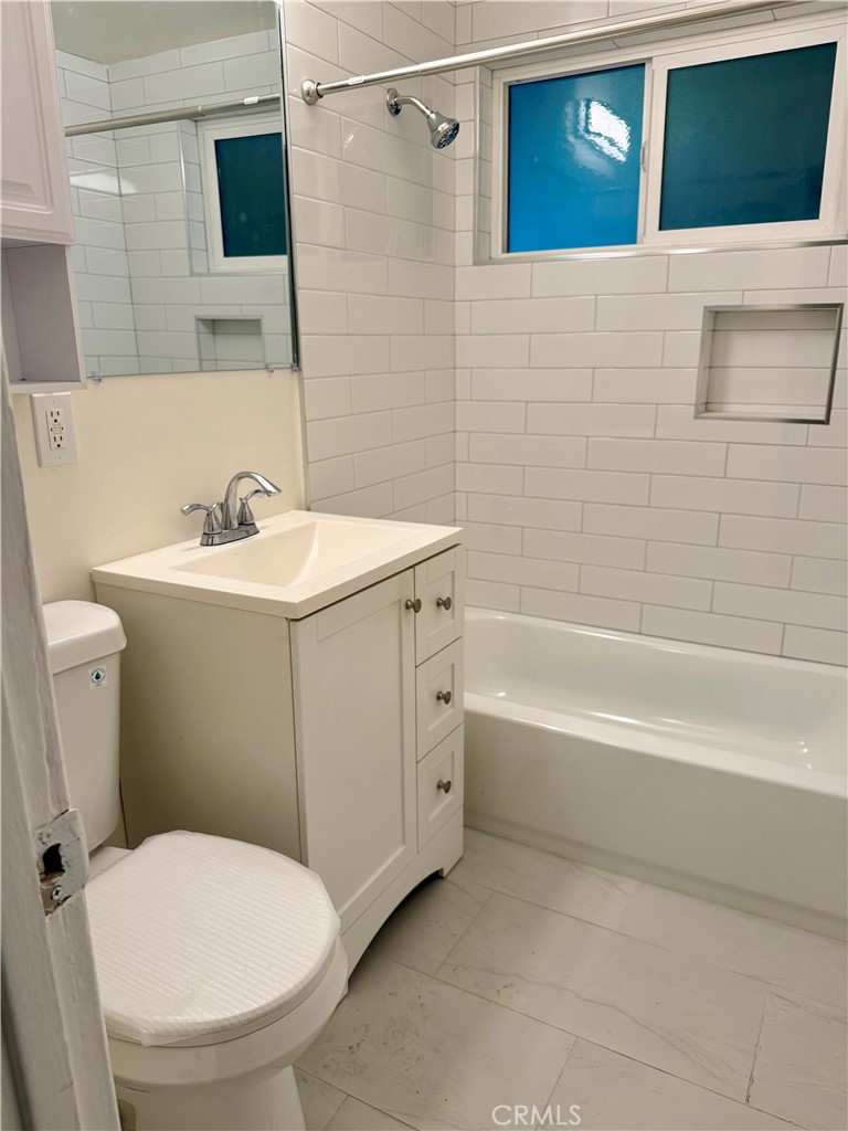 MLS #SR25278389 image #12