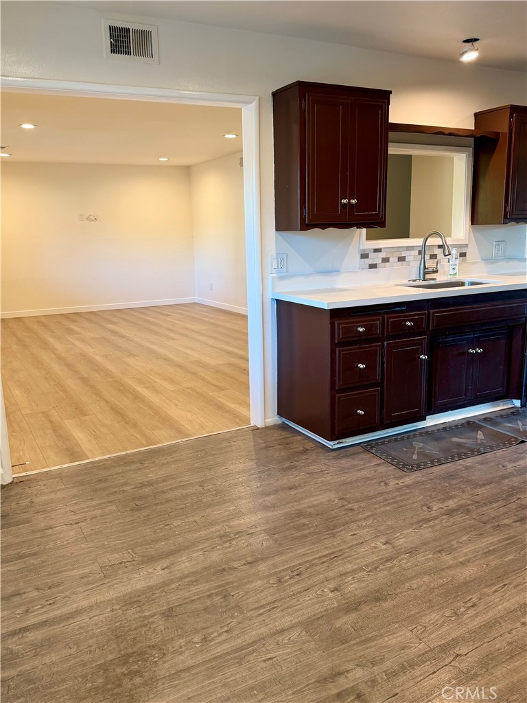 MLS #SR25278389 image #2