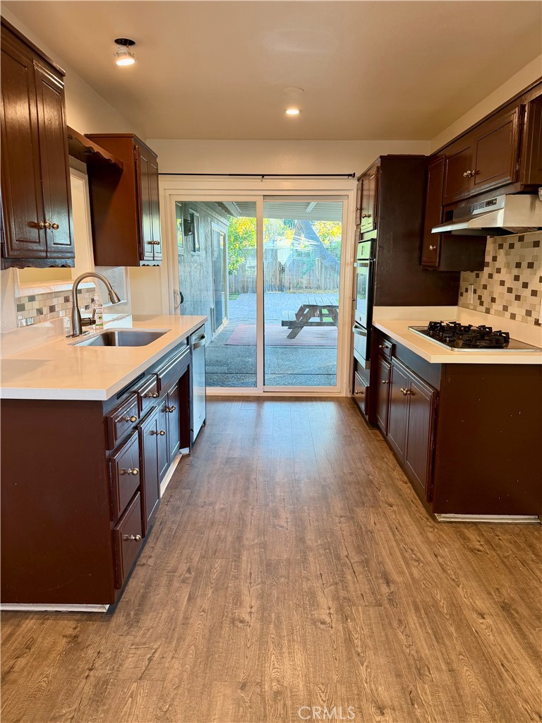 MLS #SR25278389 image #3