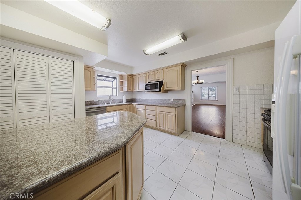 MLS #SR25278746 image #16