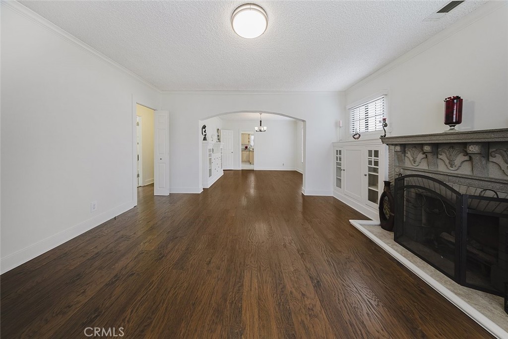 MLS #SR25278746 image #5