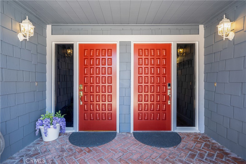 MLS #SR25279001 image #2