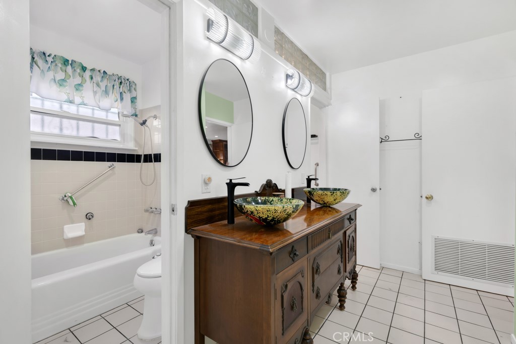 MLS #SR25279007 image #32