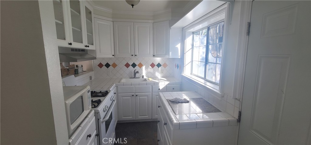 MLS #SR25279081 image #4