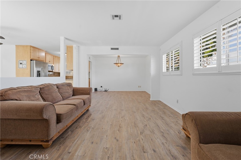 MLS #SR25279115 image #6