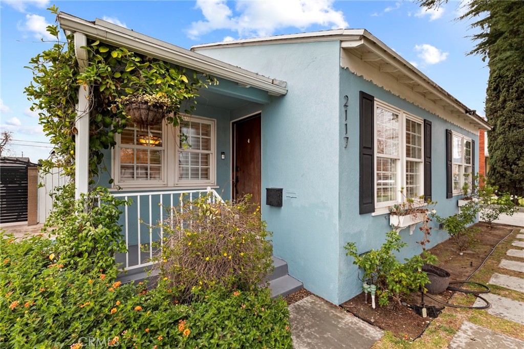 MLS #SR25279377 image #2