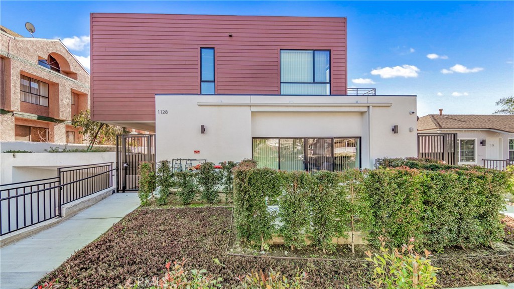 MLS #SR25280000 image #1