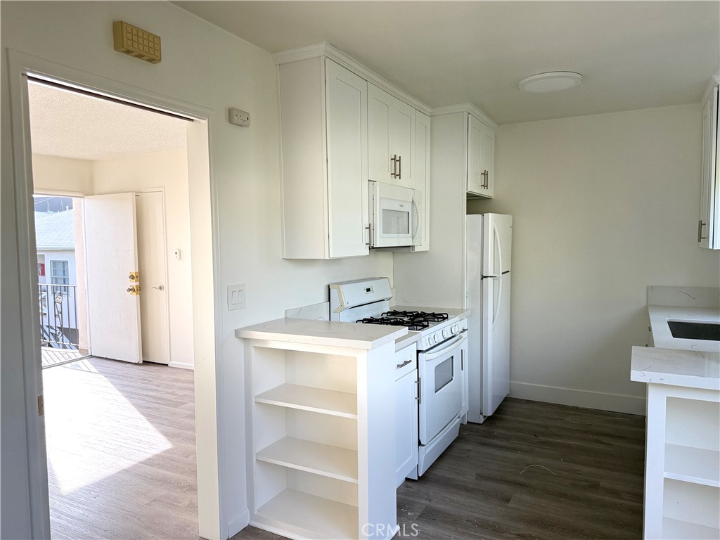 MLS #SR25280038 image #3