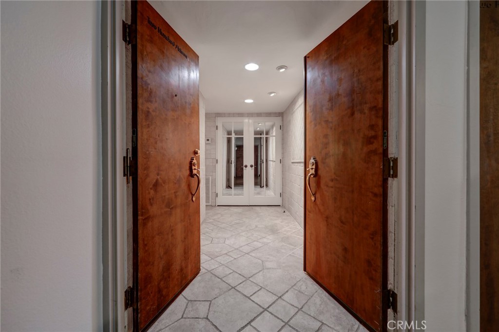 MLS #SR25280143 image #1